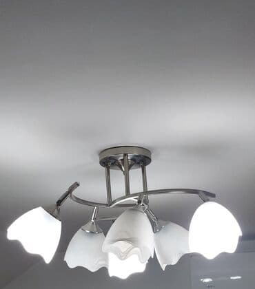 Chandelier, color - White