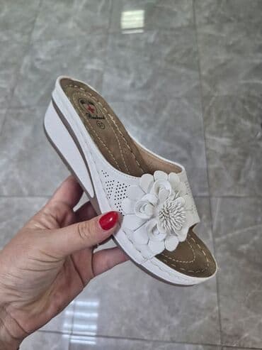 grubin papuce krava: Fashion slippers — 1
