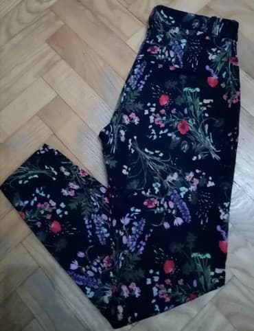 kompleti prsluk i pantalone: S (EU 36), Normalan struk, Drugi kroj pantalona — 1
