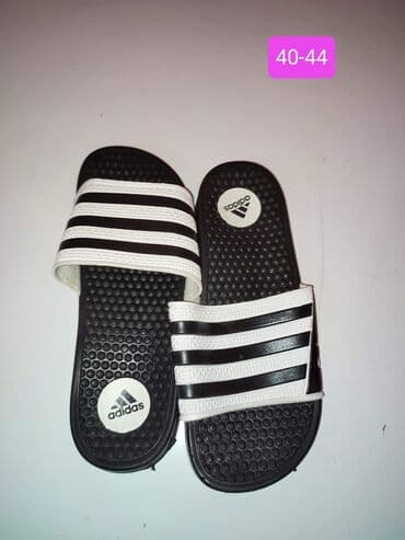 irregular choice sandals: Brojevi 36-44 (za svaki model označen na slikama) Cena 1500 din — 3
