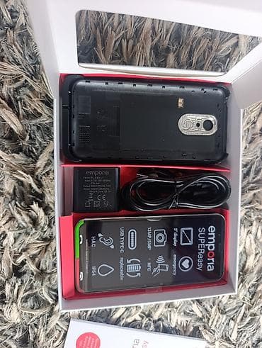 wireless rikverc kamera: Telefon je namenjen korisnicima koji žele jednostavan i pregledan — 2