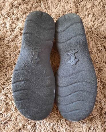 muski kačketi za zimu: Shoes, size - 42 — 4
