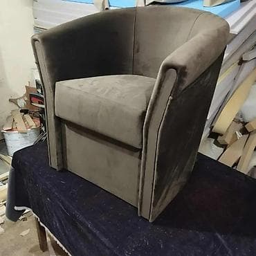 električna fotelja: 03. Fotelja, model POTKOVICA fotelja 10200din dvosed 15000 din — 3