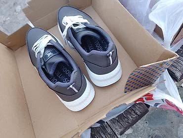 Ankle boots: Patike broj 40 — 1