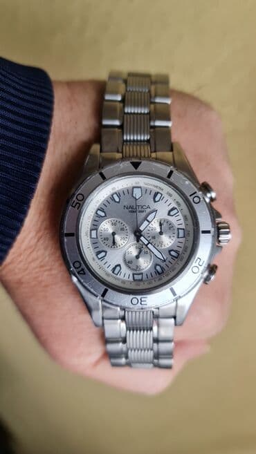 Nautica muški hronograf sat – čelik, 100 m - Kućište i narukvica od