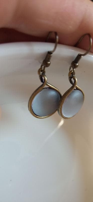 Belts: Starinske minđuše — 2