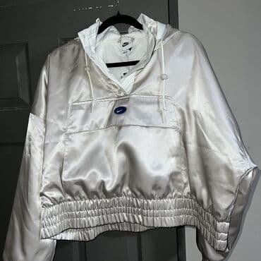 Nike, S (EU 36), Saten, Sa ilustracijom na lalafo.rs Nike, S (EU 36), Saten, Sa ilustracijom