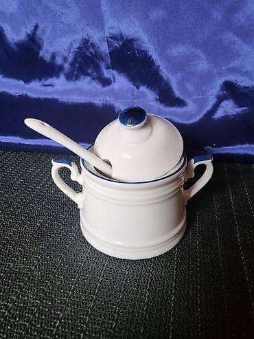 Kućna hemija i proizvodi za kuću: Porcelanska nova,vintaz posuda za secer. Porcelanska secernica sa — 1