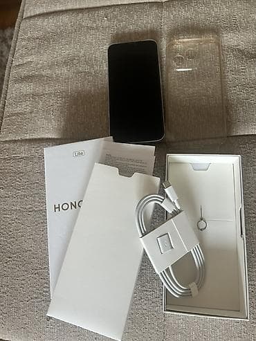 punjac privezak: HONOR pametni telefon - Ekran: veliki ravni ekran sa centralnim — 5