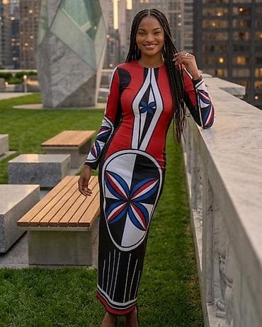 til haljine: Duga haljina sa geometrijskim printom - Model: uska, duga silueta do — 1