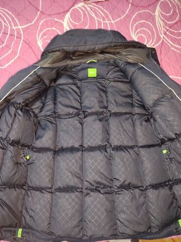 Sweatshirts: Muška zimska jakna BOSS - Tamnoplava boja sa tamno sivim detaljima i — 3