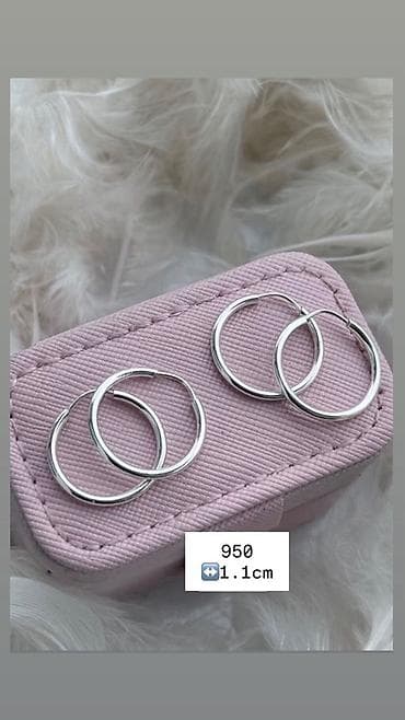 drveni nakit: Srebrne minđuše alke – klasičan, minimalistički dizajn. - Materijal — 1
