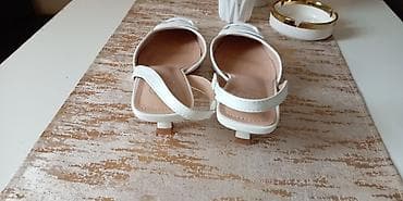 Salonke: Elegantne ženske slingback cipele – ČISTO BELA BOJA - Model: špicasti — 3