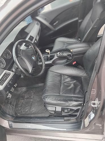 polovne pagode: BMW Serija 5 (E60) – limuzina u braon metalik boji - Motor: redni — 4