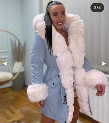 Zenska jakna PARKE
Nepromociva
oblozena krznom
krzno se skida na lalafo.rs Zenska jakna PARKE
Nepromociva
oblozena krznom
krzno se skida