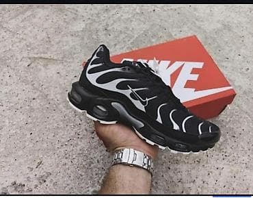 patike italijanske: Nike Air Max Plus (TN) patike – crno‑siva varijanta - Dizajn sa — 1