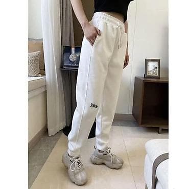 ženski pončo: 𝑲𝒍𝒆𝒐𝒑𝒂𝒕𝒓𝒂 𝑺𝒕𝒚𝒍𝒆 ✨

⚜️ Univerzalna velicina
⚜️ Cena 1800 dinara — 5