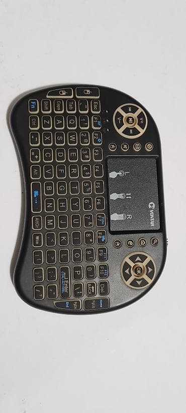 televizor na baterije: • Prodajem bežičnu tastaturu sa touchpad-om VONTAR i8 7 Colors — 2