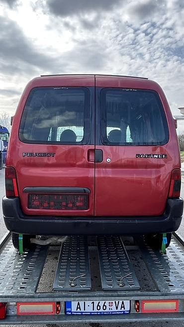 sedista za automobile: Delovi za Peugwot Partner 1.9d — 5