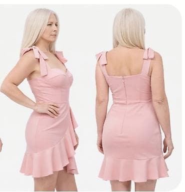 Sweatpants: Roze koktel haljina na bretele sa mašnama - Boja: puder roze - Kroj — 1