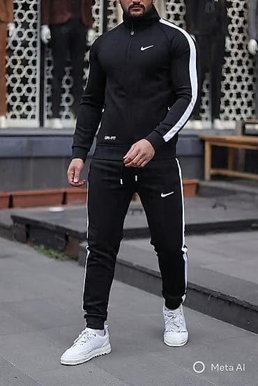 Trenerka Nike, bоја - Crna