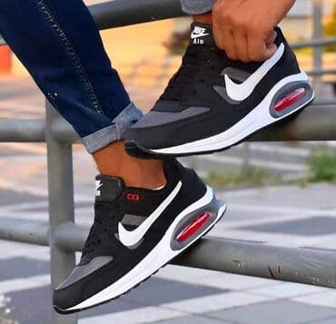 Ženska obuća: Nike, 45, bоја - Crna — 1