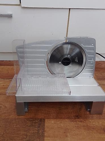 moj prvi tablet: Mesoreznica je potpuno ispravna, u odlicnom je stanju sa sitnim — 3