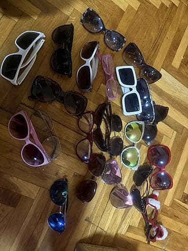 m sat daljinski: Veliki lot naocara polovnih ta sunce i polovne šminke - Oko 20+ pari — 4