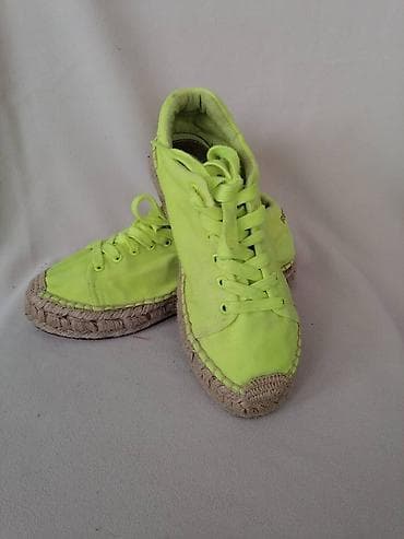 REPLAY espadrile broj 38, duzina unutrasnjeg gazista 24,5 cm. Bez