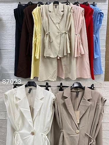 Ženska odeća: 04. Komplet 3.800 dinara A — 6