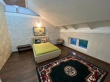 Stanovi: 200 kv. m, 6 soba — 4