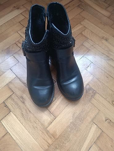 crne air force 1: Ženske crne gležnjače sa ukrasnim nitnama i kamenčićima - Model — 2