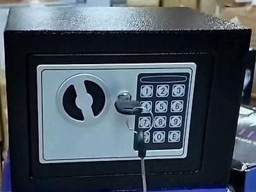 dingqi alat: Elektronski sef sa tastaturom i ključem - Kompaktan sef od čeličnog — 1