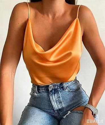 pull and bear patike zenske: 06. A K C I J A‼️
Saten majica : 1.700 dinara 
2 kom = 2.290 dinara H — 3