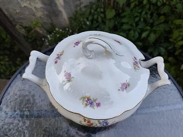 kotlić za gulaš: Porcelanska supijera sa poklopcem, dekorisana cvetnim motivima i — 4