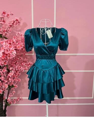 haljine ivet rs: Saten dress 🩷
SML
2700 Rsd — 4