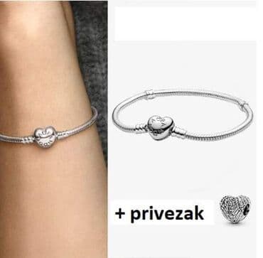pandora narukvice cena: Pandora narukvica u originalnom pakovanju + gratis 1 privezak — 3
