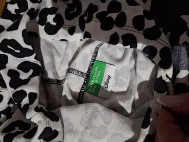 pecati za decu: Benetton, Sa kapuljačom, 140-146 — 2