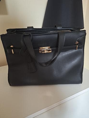 ck torbe zenske: Elegantna ženska torba – crna - Materijal: veštačka koža (glatka, mat — 1