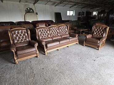 dvosed i dve fotelje: Kožni set za dnevni boravak – klasičan stil - Komplet: trosed + 2 — 7