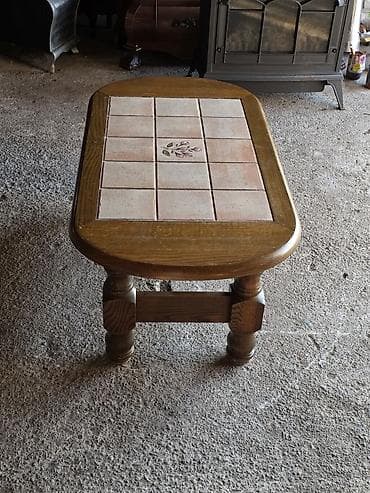 namestaj nova forma врање – слике: Drveni klub sto sa keramičkim pločicama - Materijal: masivno drvo — 9