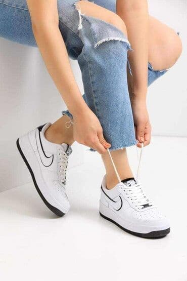adidas sleek w: 40 — 4