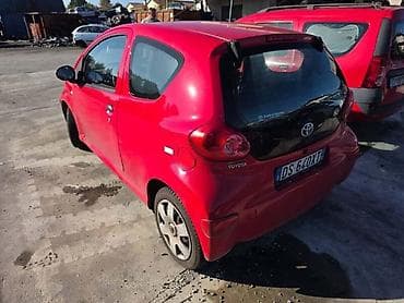 used car price: TOYOTA AYGO 2010. GOD. - KOMPLETAN AUTO U DELOVIMA | AUTO DELOVI RS — 2