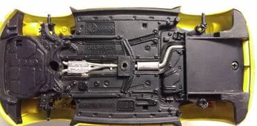 makete automobila 118: Burago VW New beetle,1:24,malo izgreban,za delove,fali:Stakla pr — 4