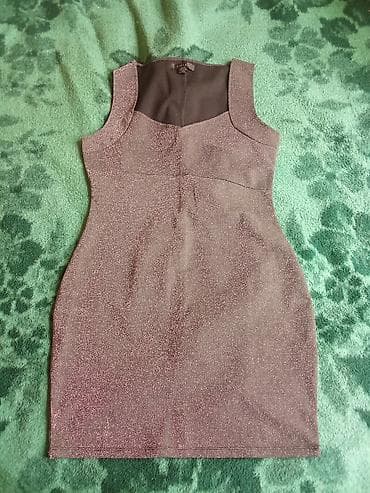 Ženske haljine – set od 4 komada 1) Mini koktel haljina, uskog kroja