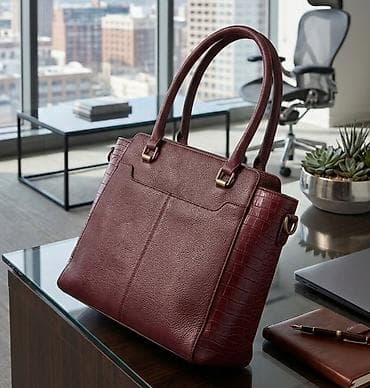 Elegantna poslovna torba od prirodne kože – bordo - Materijal
