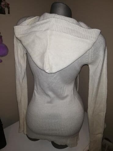 rupicasti dzemper: Predivan Firmiran đenper Moderan Svetluca ali se nevidi na slici M — 6