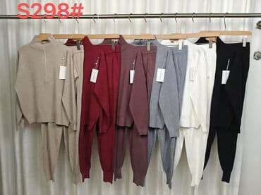 Women's Clothing: 3100 — 16