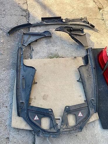 Vozila: ZASTITNE LAJSNE ISPOD HAUBE F ZA BMW 518, 520, 523 . | Zastitne — 1