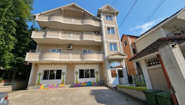 stanovi vrsac izdavanje: Izdajem firmi prostor 260m² .   U opciji : Prizemlje i prvi sprat ili — 2